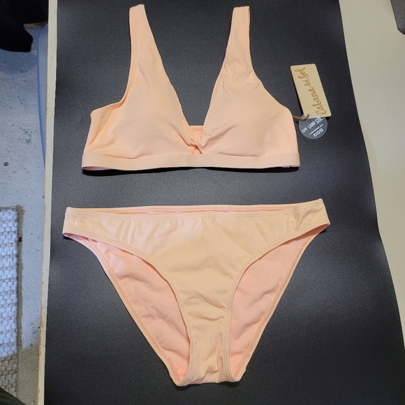 Cabana del Sol Bikini - Picture 1 of 11